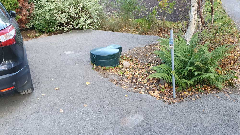 VA anläggning i asfalt.